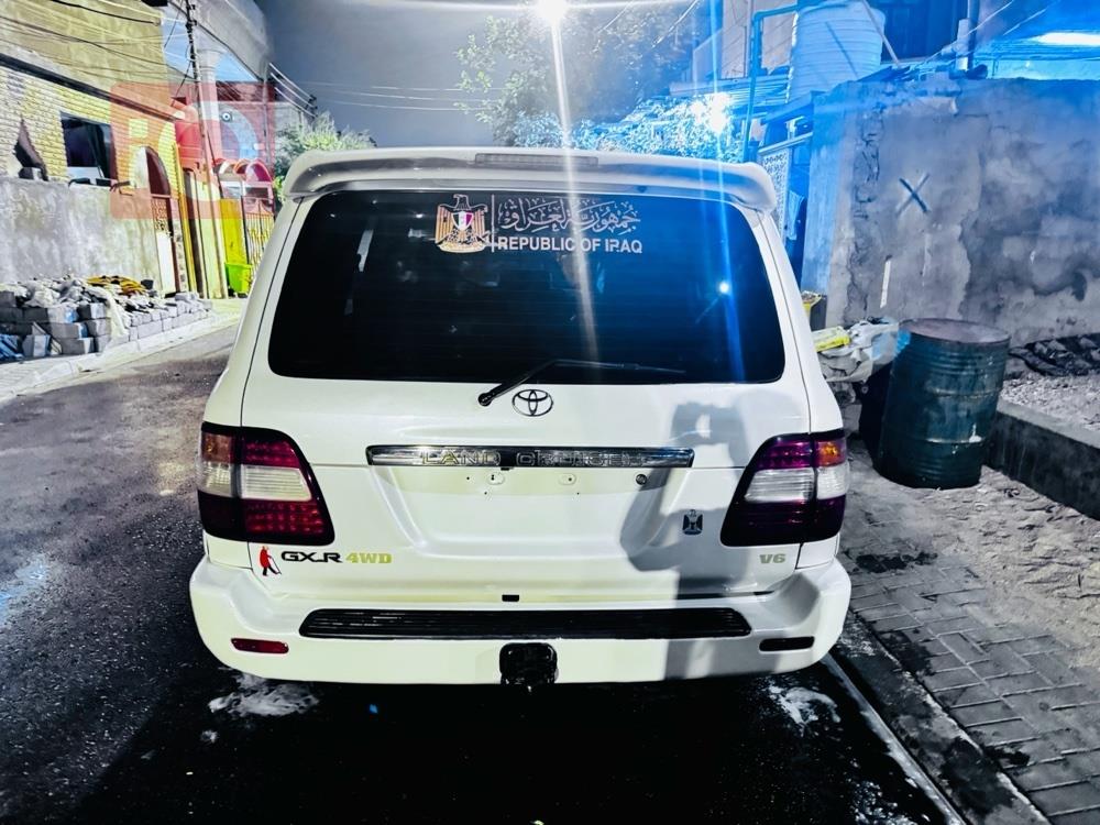 تويوتا لاندكروزر